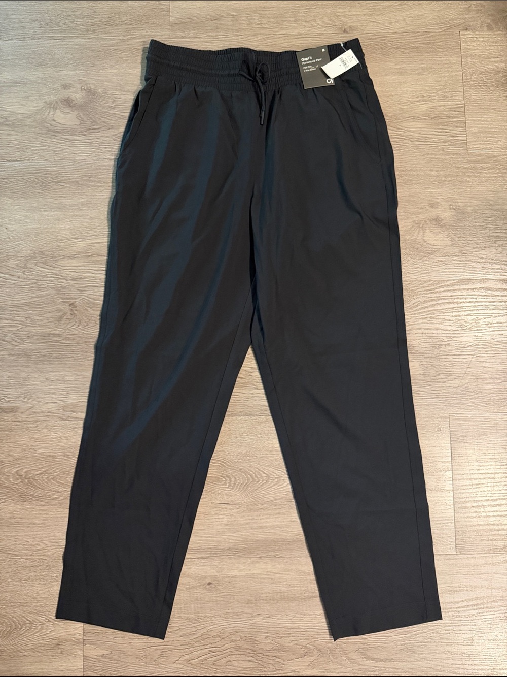 GAP Fit high Waist round around Pant